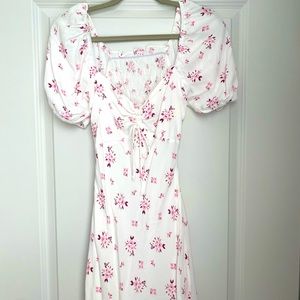 Cotton Candy LA: Mini dress w/ Puff Sleeves